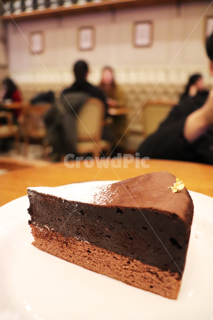 금가루,카페,food,식품,초코케이크,choco,chocolate,조각케이크,초콜릿,케잌,초콜릿케이크,음식,dishes,meal,cook,reserves,초코조각케이크,cake,초코크림,파우더가루,파우더,부드러운,초코,플레이팅디저트,빵,달달한,달콤한,디저트,케이크,후식,dessert,snack,간식,초코디저트,bread,예쁜조각케이크,초콜렛,음식,식재료,요리,food,cook,meal,dishes,food reserves,디저트,간식,후식,dessert,snack