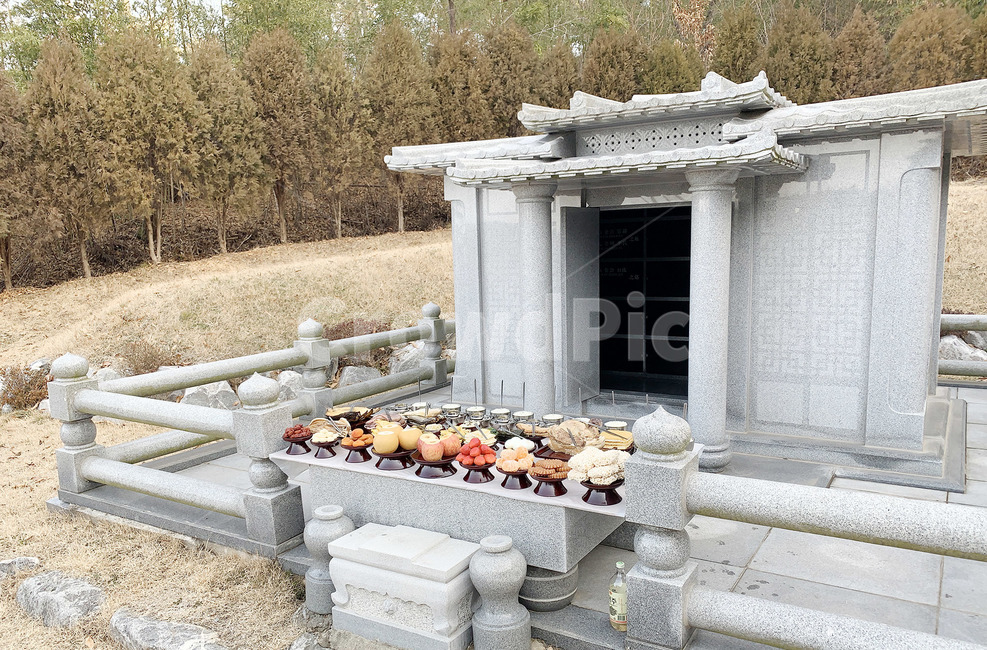 제사,무덤,명절,납골당,제삿상