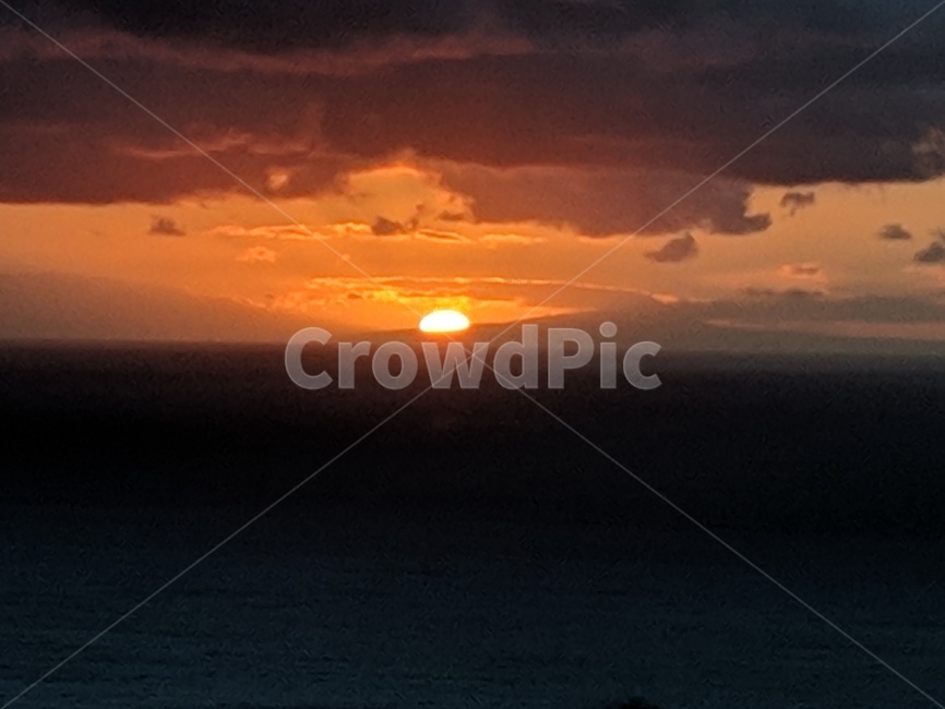 sunlight,nature,자연,햇빛,일출,sunrise,붉은하늘,redsky,하늘,sky,황혼,새벽,dawn