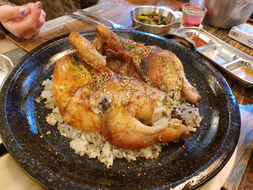 누룽지통닭,통닭,누룽지,음식,푸드