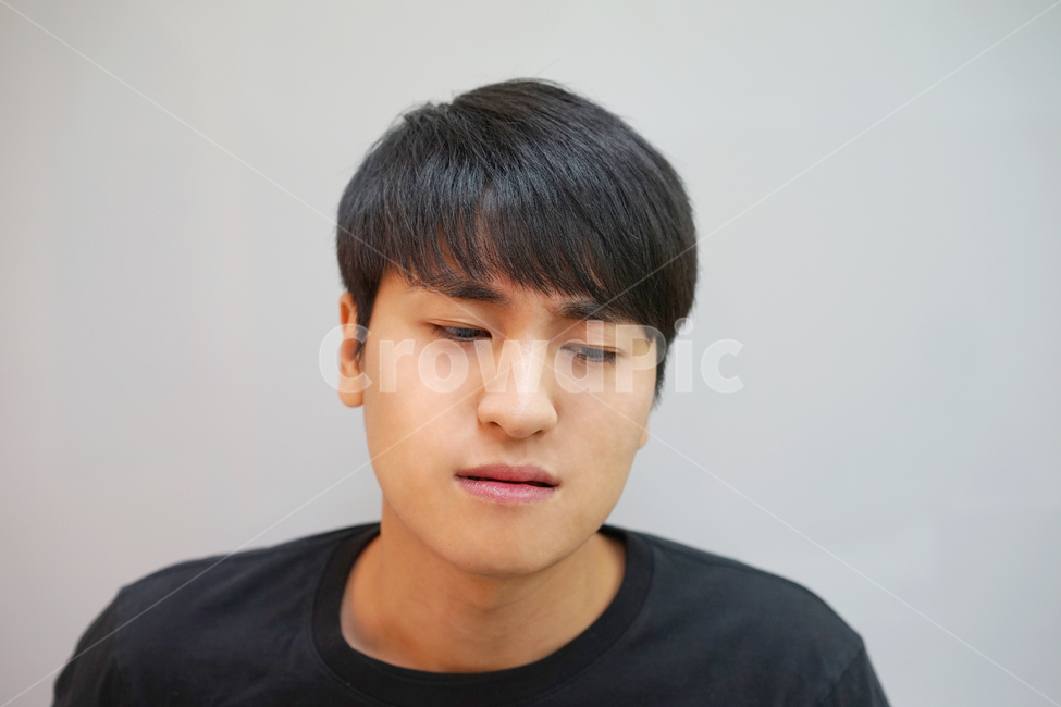 얼굴,남성,남자,표정,감정,얼굴표정,감정표현,face,실망,허탈,좌절,괴로운,절망,속상함,사람,인물,인간,human,person,얼굴표정,facial expression,face,남성,남자,man,male,감정표현,기분,feeling,emotion
