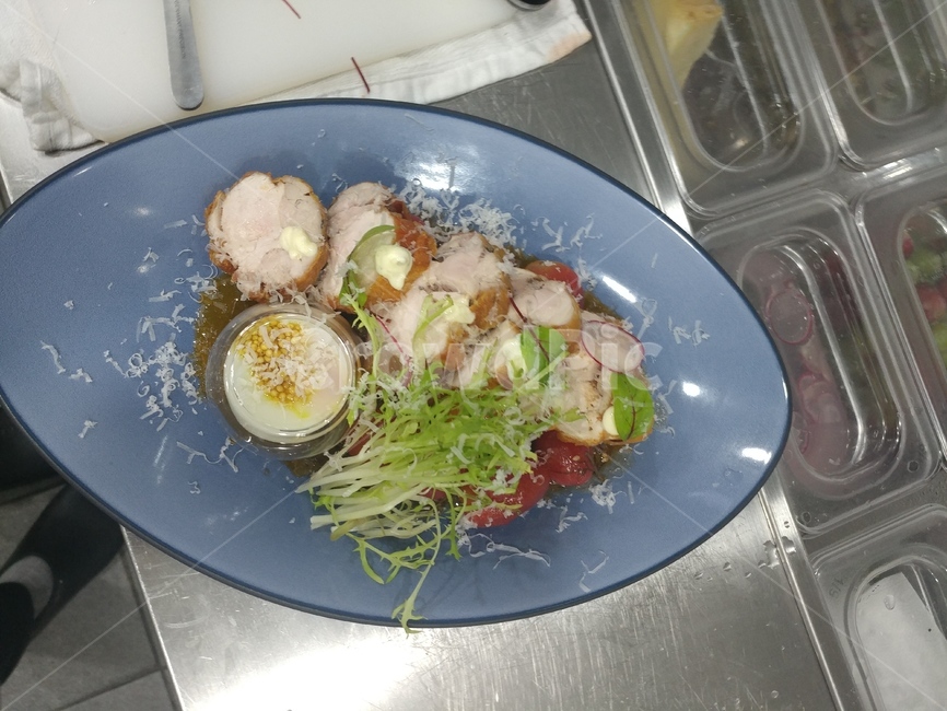 치킨샐러드,샐러드,쏘렐,방울토마도,치킨,수비드치킨,음식,식재료,요리,food,cook,meal,dishes,food reserves