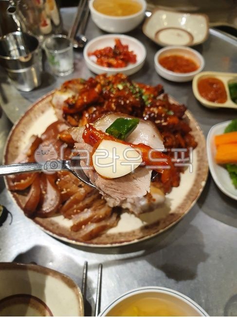 족발,매운족발,영양족발,반반족발,창신동매운족발