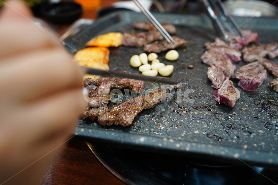 한우,고기,육류,육식,소고기,구이,먹거리,안주,식사,음식,food,한식