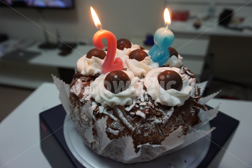 생일,케이크,기념일,파티,생일케이크,기념일,축하,anniversary,congratulation,celebrate,celebration,빵,bread,디저트,간식,후식,dessert,snack