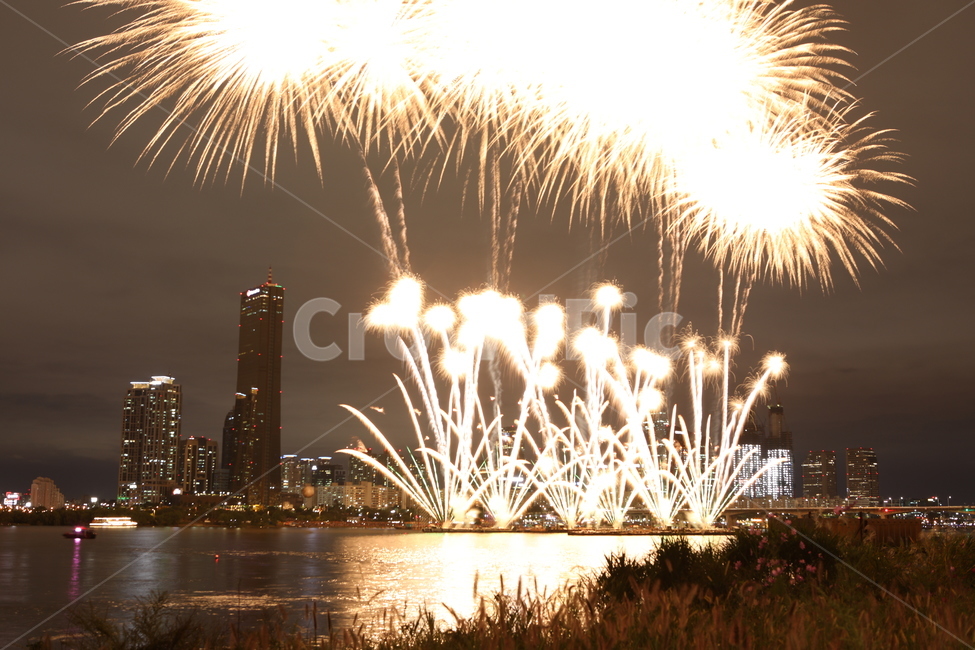 불꽃,축제,한강,빌딩,폭발,야경,밤,풍경,nightscape,night,landscape,축제,행사,festival,carnival,event,nature,자연,outdoors,옥외