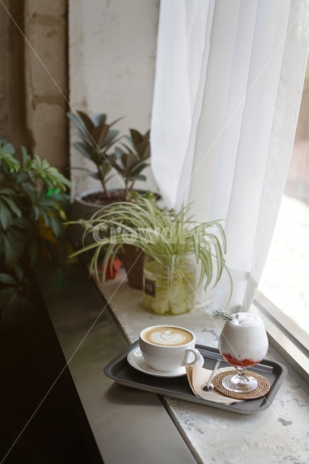 커피,카페,여유,일상,스냅,라때,딸기,울산,분위기,느낌,테마,커피,카페,coffee,cafe