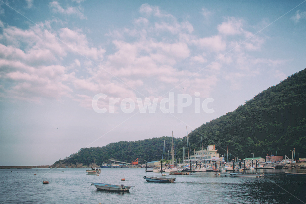 자연,풍경,하늘,바다,해안,바닷가,nature,landscape,sky,sea,coast,구름,cloud,마을,항구,city,port,도시,풍경,city,landscape,한국도시풍경,한국도시경관,korea cityscape,watercraft,선박,vessel,용기,vehicle,차량,transportation,교통,water,물