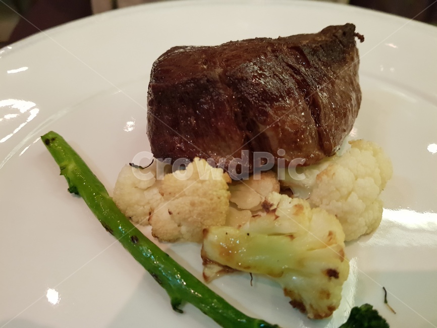 steak,dryaged,dryagedsteak,meal,meat,스테이크,드라이에이지드스테이크,드라이에이지드,식사,음식,요리