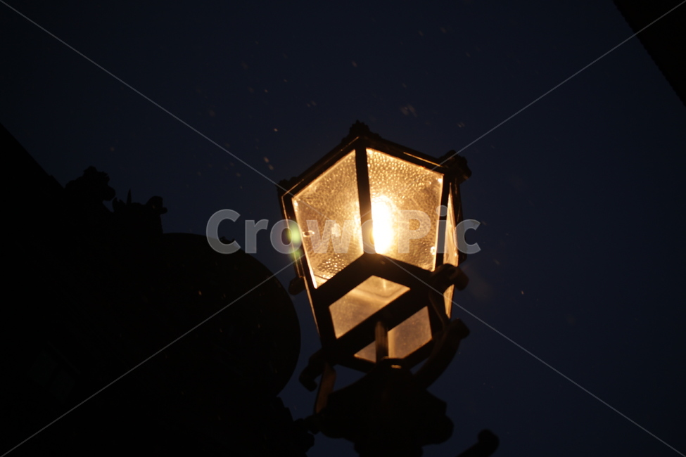 가로등,불빛,야외,야경,길거리,야경,밤,풍경,nightscape,night,landscape,lamp,램프