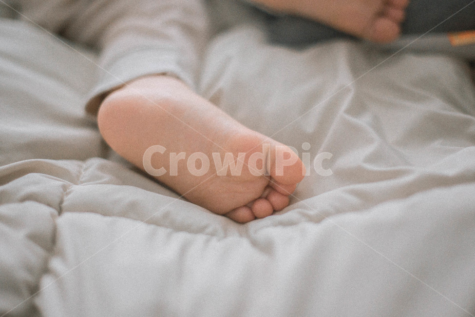 아기,아기발,발,베이비,감성,포근함,낮잠,사람,인물,인간,human,person,신체일부,몸,body,영유아,아기,애기,아이,infants,baby,감성,sensible,feeling
