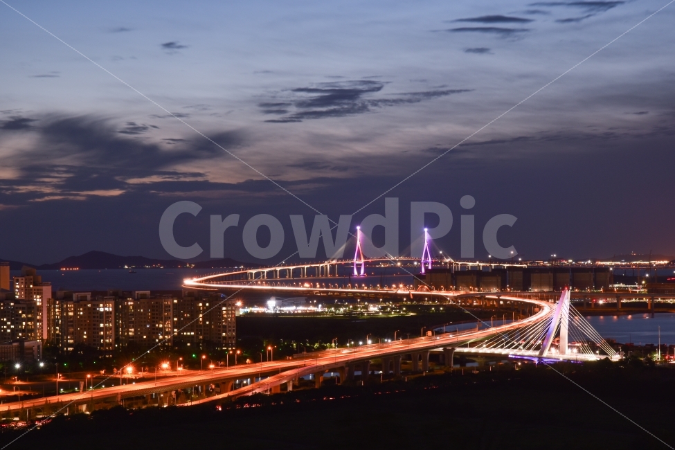 야경,인천대교,풍경,풍경사진,불빛,다리,인천,송도,야경사진,nightview,landscape,bridge,도시,풍경,city,landscape,교통,교통수단,traffic,transportation,야경,밤,nightscape,night,색깔,색상,색채,색감,color sense,color sensitivity,feeling of color,road,도로,freeway,고속 도로