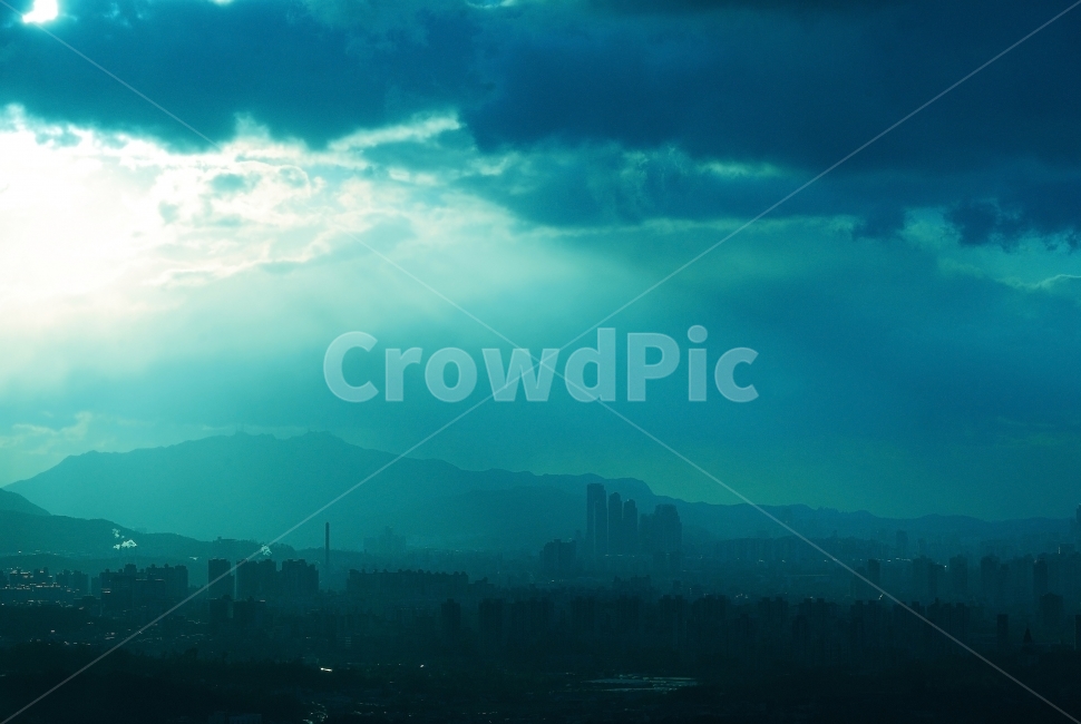 fine dust,military exercise,atmosphere,city,smog,air purification,air,exhaust gas,pollution,stale,haze,air cleaner,weather,depressed,big city,dust,Future city,Fog,mask,foggy,advisory,issue,metropolitan,high street,smoke,Its hazy,climate,dust storm,shine,s