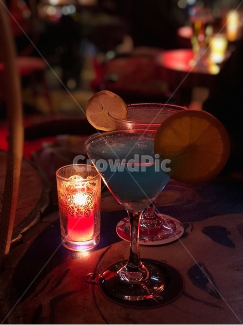 밤,홍콩,야경,술,night,hongkong,cocktail,주황색,불빛,유리잔,술,주류,alcohol
