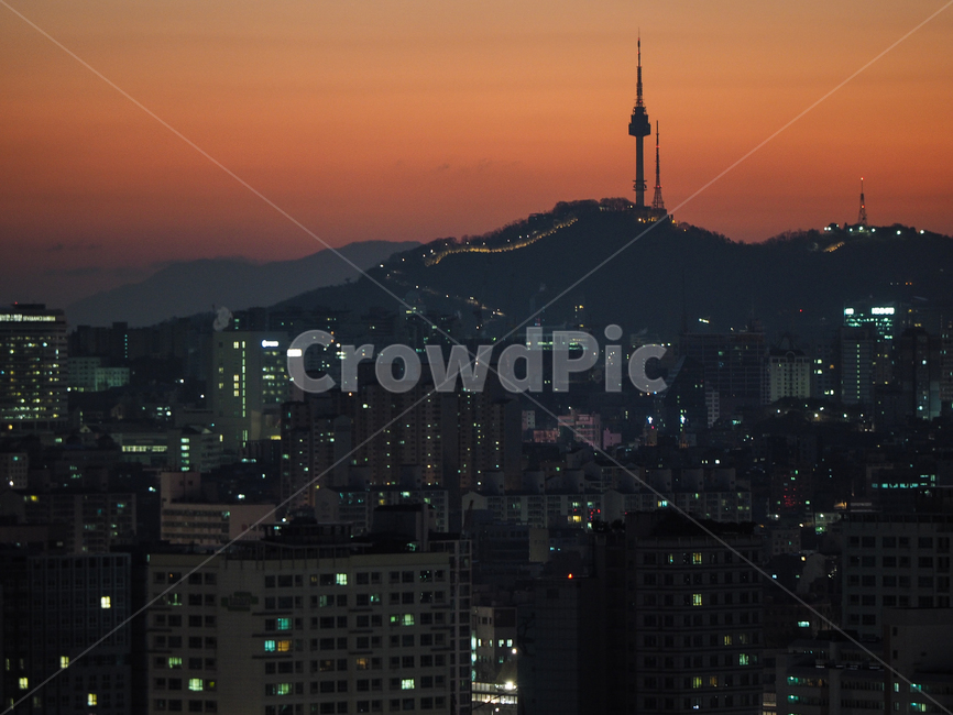 서울,남산타워,석양,일몰,야경,야경,밤,풍경,nightscape,night,landscape,도시,city,한국도시풍경,한국도시경관,korea cityscape,랜드마크,landmark,tourist attraction,한국랜드마크,한국관광지,한국명소,korea landmark,korea tourist attraction,실루엣,그림자,silhouette,shadow,steeple,뾰족한 탑,architecture,건축물,building,건물,spire,첨탑,tower,탑,nature,자연,outdoors,옥외