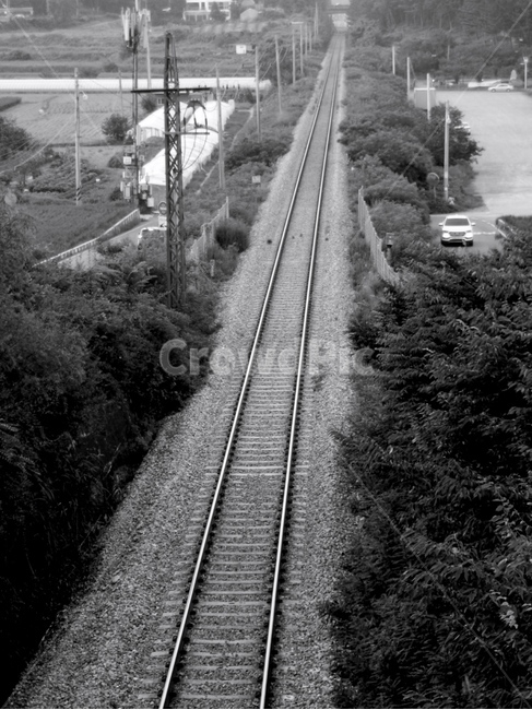 경주,서경주역,기차역,기찻길,철도,풍경,흑백,철길,train,station,way,흑백,모노톤,monochrome,black and white,교통,교통수단,traffic,transportation