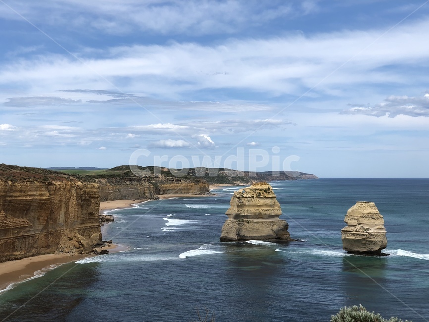 promontory,outdoors,옥외,자연,nature,해안선,cliff,낭떠러지,water,대양,ocean,sea,바다,shoreline,자연,풍경,nature,landscape