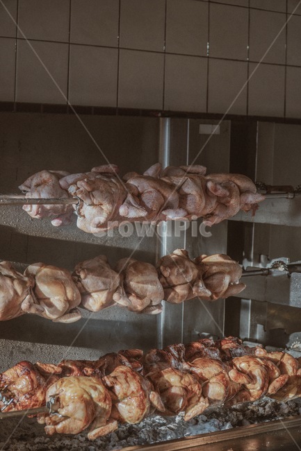 치킨,닭고기,숯불바베큐,닭,숯불구이,중동음식,아랍음식,통구이,통바베큐,육류,고기,meat