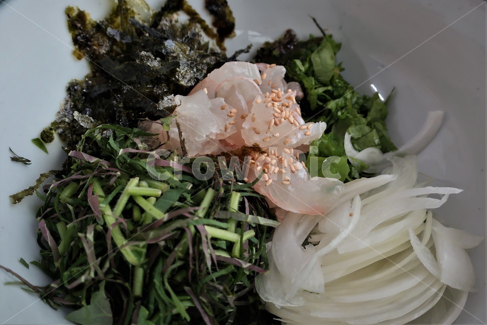 회덮밥,일식,활어회,비빔밥,야채,횟집,식사,음식,요리,생선회,덮밥,음식,식재료,요리,food,cook,meal,dishes,food reserves