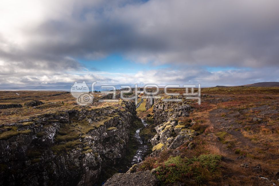 아이슬란드,iceland,유럽,europe,북유럽,northeurope,자연,nature,해외,overea,풍경,landscape,가을,autumn,fall,목초지,rassland,씽벨리어,thingvellir,국립공원,nationalpark,계곡,vally,outdoors,옥외