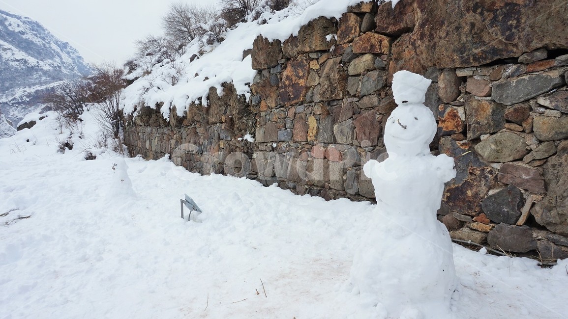 눈사람,겨울,겨울풍경,설경,돌담,담벼락,동심,겨울,계절,winter,season,자연,풍경,nature,landscape,outdoors,옥외,snow,눈,snowman
