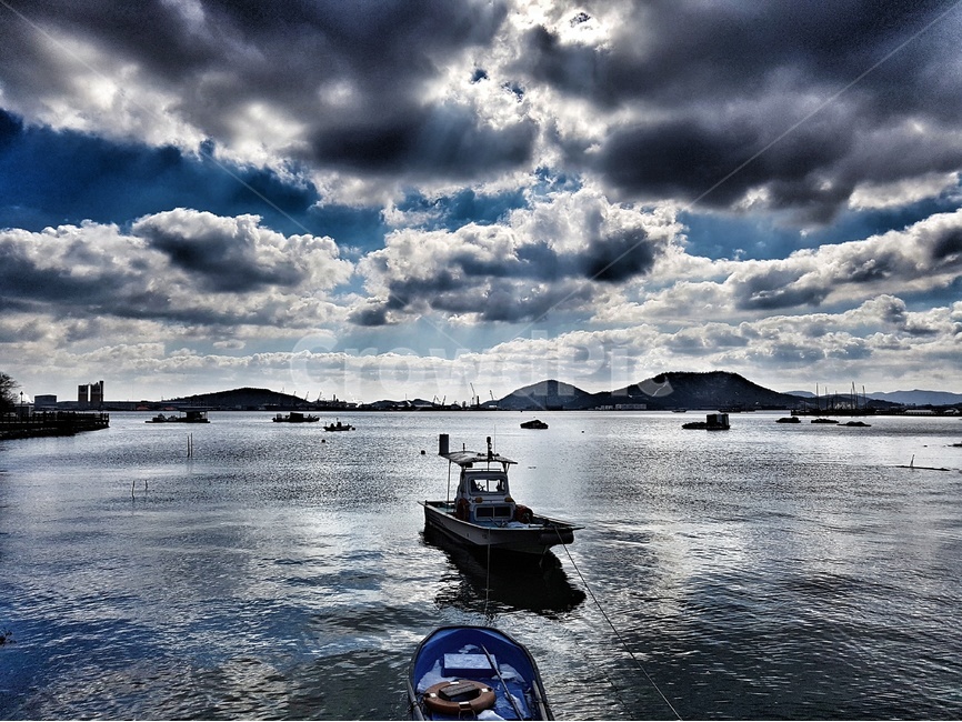 목포,항구,바다,배,구름,역광,자연,환경,관광,해양,풍경,산업,industry,industrial,어업,fishery,fishing industry