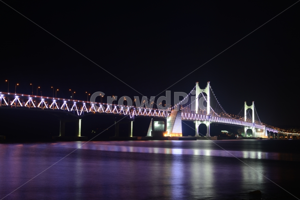 다리,야경,조명,대교,Bridge,Nightview,물,강물,가로등,광안대교,부산,야경,밤,풍경,nightscape,night,landscape,도시,city,한국도시풍경,한국도시경관,korea cityscape,건축물,건물외관,exterior,building,structure,architecture,construction,bridge,건물