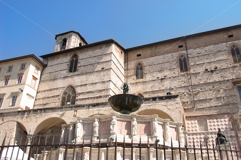 건물,분수,건축물,이탈리아,여행,외국,해외,페루지아,분수대,감성사진,italy,perugia,fountain,travel,trip,도시,풍경,city,landscape,해외,외국,세계,foreign,oversea,world,세계도시풍경,해외도시풍경,외국도시풍경,world cityscape,조각상,동상,석상,조형물,statue,bronze statue,stone statue,건축물,건물외관,exterior,building,structure,architecture,construction
