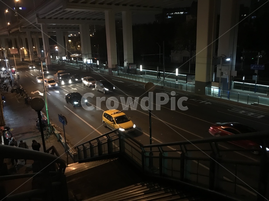 밤길,도로,자동차,불빛,교통,차,car,차량,transportation,road,vehicle,교통,교통수단,traffic,transportation