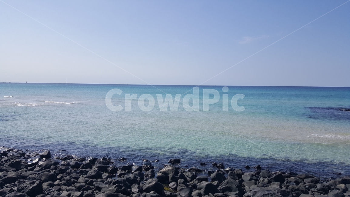 제주도바다,제주도해수욕장,에메랄드바다,에메랄드빛바다,현무암,바다,해수욕장,모래,해초,수평선,파도,맑은하늘