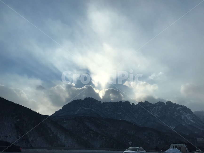 산,풍경,구름,햇빛,자연,겨울,자연,풍경,nature,landscape,outdoors,옥외,mountain range,산맥,mountain