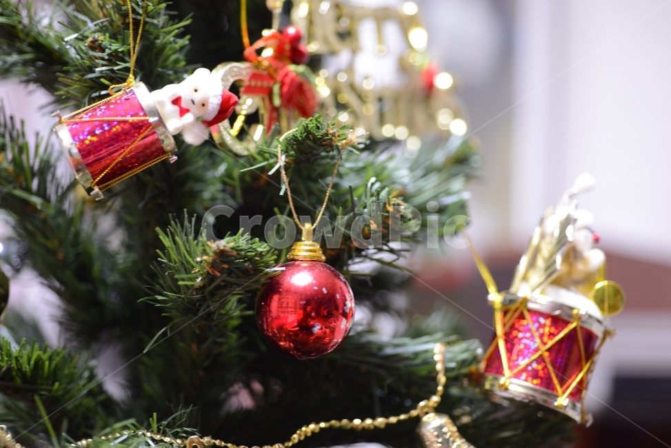 크리스마스,트리,장식,구슬,Christmas,ball,decoration,성탄절,겨울,계절,winter,season,기념일,축하,anniversary,congratulation,celebrate,celebration,메리크리스마스,성탄절,merry christmas,사물,물건,오브젝트,thing,object,matter