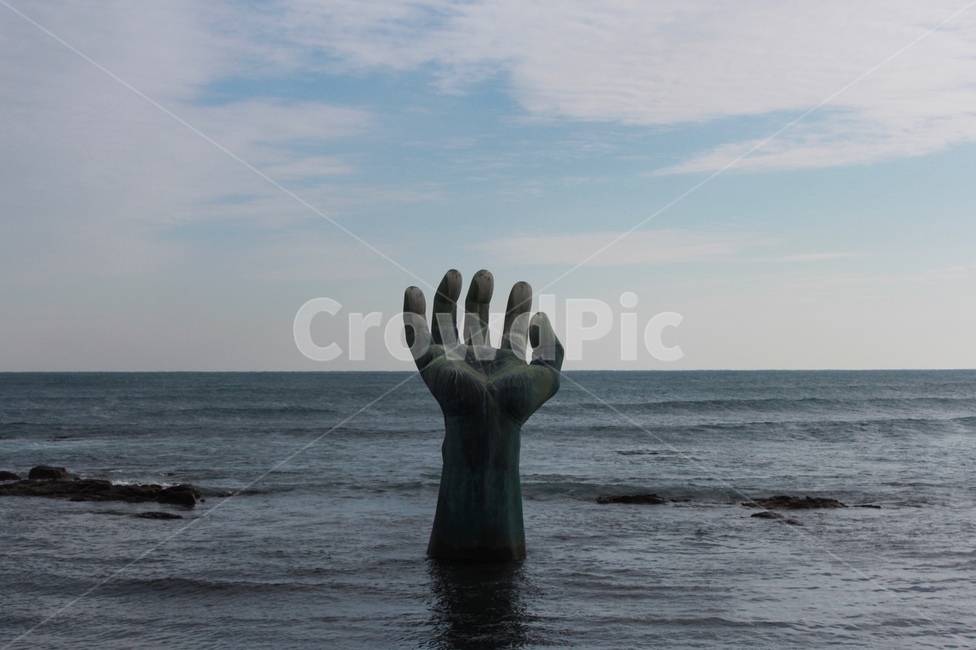 포항,호미곶,바다,상생의손,하늘,구름,sky,sea,hand,랜드마크,landmark,tourist attraction,한국랜드마크,한국관광지,한국명소,korea landmark,korea tourist attraction,조각상,동상,석상,조형물,statue,bronze statue,stone statue