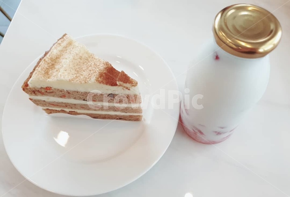 케익,우유,카페,딸기우유,음식