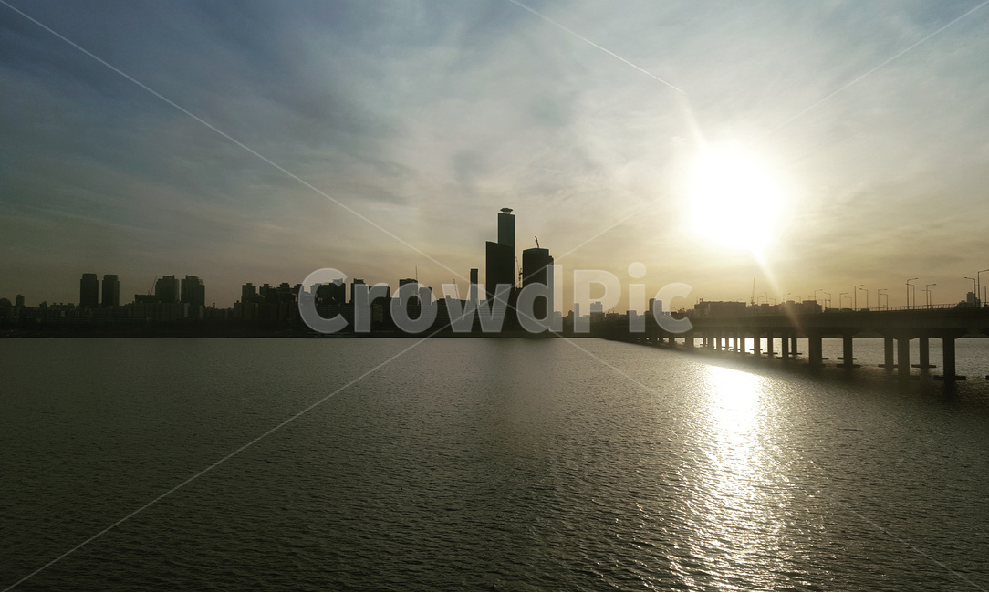 한강,물결,빛,풍경사진,감성사진,배경사진,도시,풍경,city,landscape,한국도시풍경,한국도시경관,korea cityscape,flare,플레어,light,nature,자연,outdoors,옥외