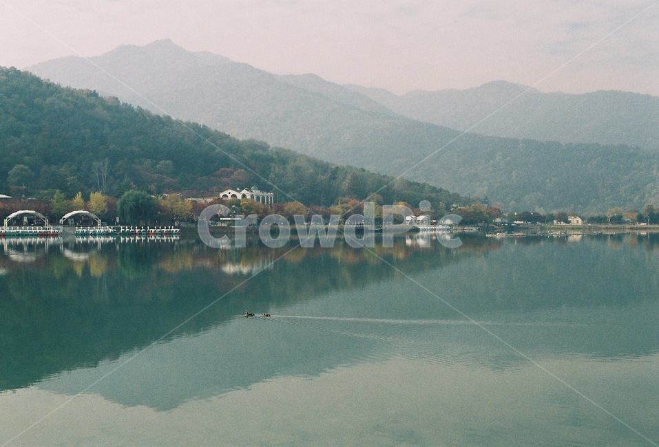 가을,호수,lake,물그림자,watershadow,필름사진,filmphoto,감성사진