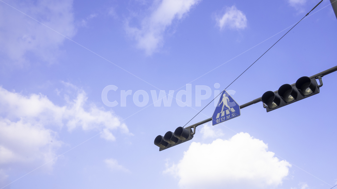 vehicle,교통,가을,하늘,transportation,신호등,교통,교통수단,traffic,transportation