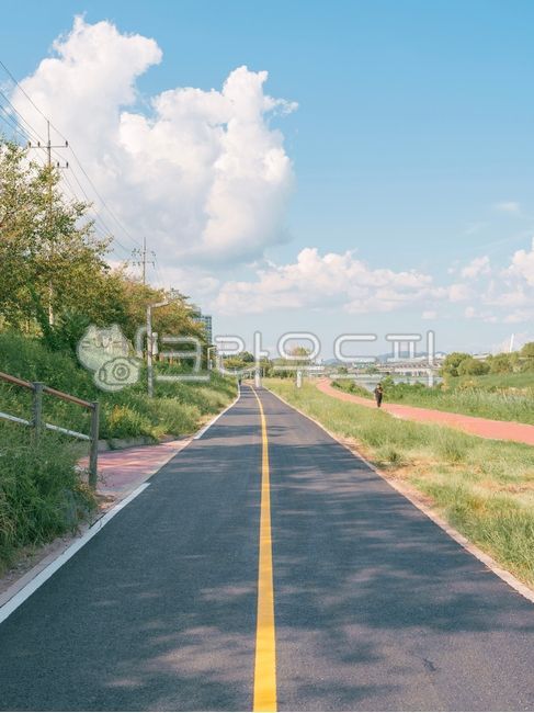cloud,trail,pretty sky,clear weather,road name,Wallpapers,walk