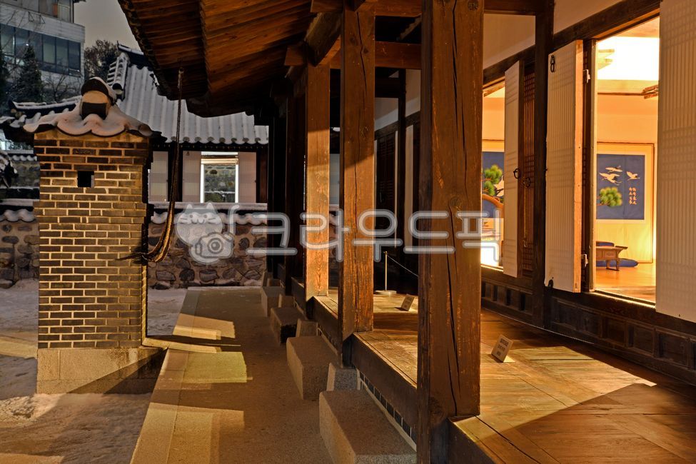 한옥마을,남산골한옥마을,전통가옥,고건축,야경,설경,한국전통,마루,굴뚝