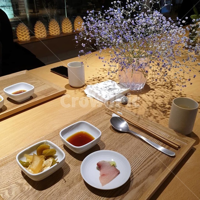 saucer,받침접시,pottery,도기류,일식,꽃,음식,저녁,음식,식재료,요리,food,cook,meal,dishes,food reserves