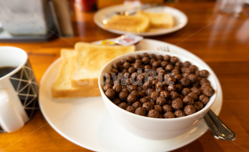 아침식사,토스트,시리얼,커피,식빵