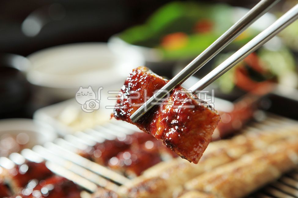 장어,민물장어,장어구이,풍천장어,고창장어,고창풍천장어,민물장어구이,양념장어,셀프장어,셀프장어구이,장어초벌,장어초벌구이,민물장어초벌구이,물고기,원기회복,복날,초복,중복,말복,복날음식,초복음식,말복음식,중복음식,한국음식,식당,요리,맛집,음식,전통음식,구이,자연산장어,자연산민물장어,장어요리,보양식,영양식,건강식,보양음식,영양음식,건강음식,한식,장어정식,석쇠,석쇠구이,장어맛집,장어음식점,음식점,장어꼬리,민물장어꼬리,고창민물장어,풍천민물장어,장어소스,소스,민물장어소스,음식,식재료,요리,food,cook,meal,dishes,food reserves