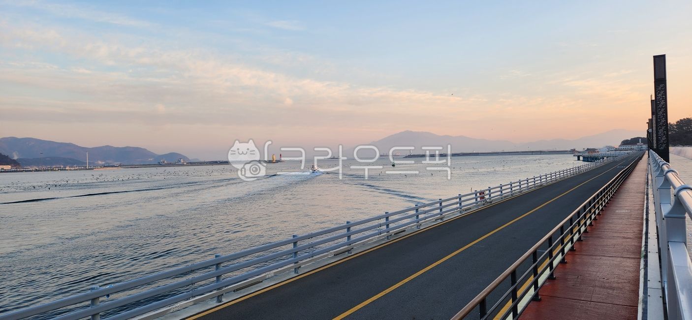 바다,바닷가,오동도,새벽,새벽출조,sea,odongdo,dawn,fishingboat,자연,야외,하늘,nature,outside,sky,water,물,boat,보트,transportation,운송