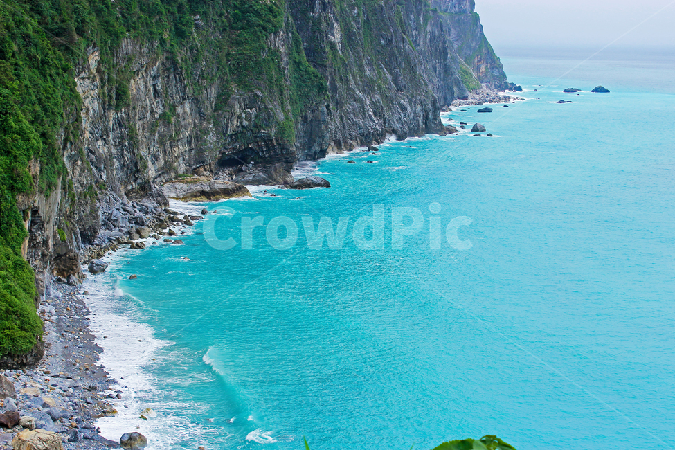 바다,절벽,자연,풍경,에메랄드,대만,화롄,해외관광,자연,풍경,nature,landscape,해외,외국,세계,foreign,oversea,world,세계자연풍경,해외자연풍경,외국자연풍경,world nature landscape,promontory,곶,outdoors,옥외,cliff,낭떠러지