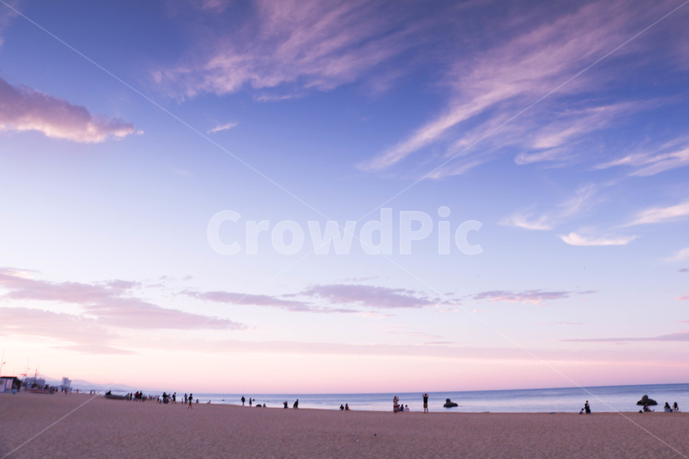 구름,푸른하늘,모래사장,바다,해변가,자연,풍경,nature,landscape,해변,바다,beach,sea,색깔,색상,색채,색감,color sense,color sensitivity,feeling of color,outdoors,옥외,water,물,ocean,대양