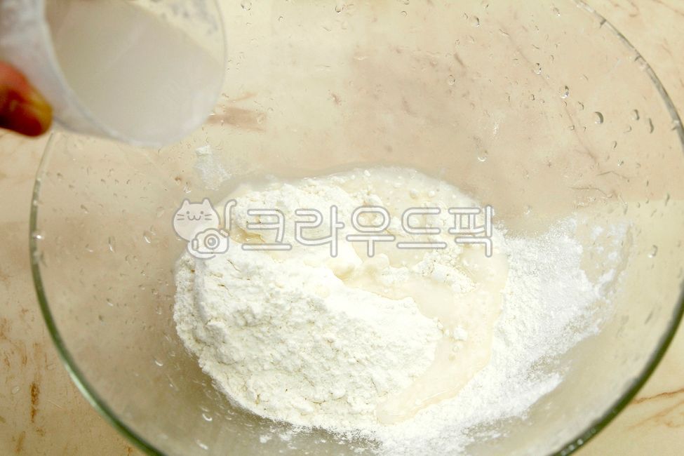 Flour dough,Homemade nondough dough,Potato sujebi,sujebi,cooking,food