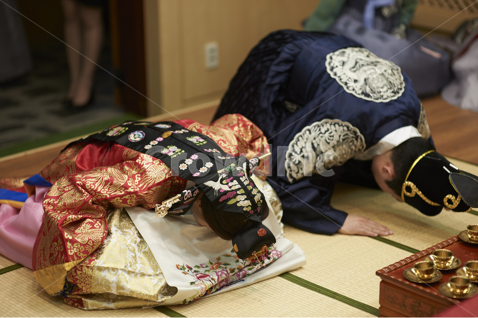 웨딩,전통혼례,폐백,폐백식,한국,절,한국전통,한국문화,korean traditional,korean culture,사람,인물,인간,human,person,연인,커플,사랑,lover,couple,결혼,혼례,웨딩,wedding,marriage,marry