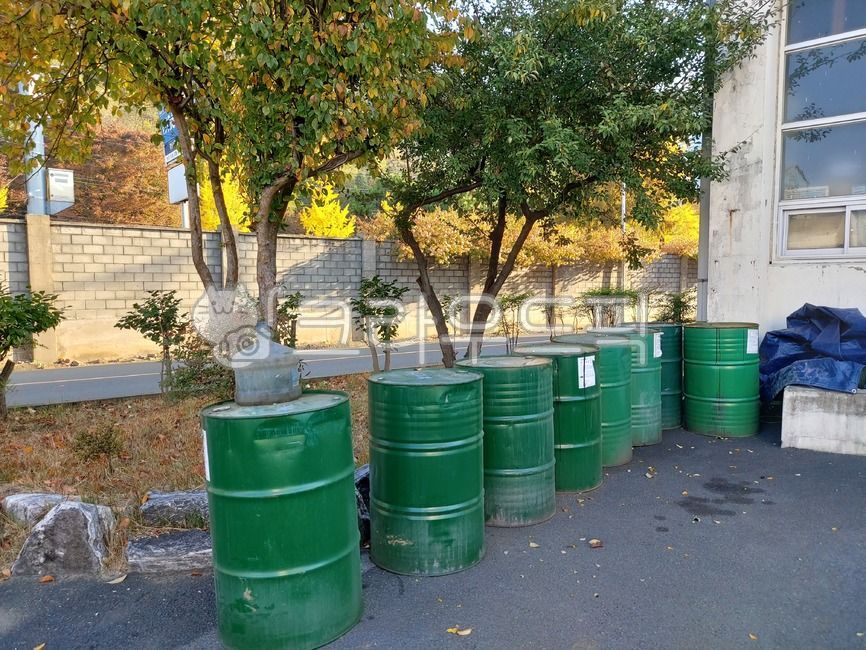 barrel,통,드럼통,drum,나무,tree,공장,factory