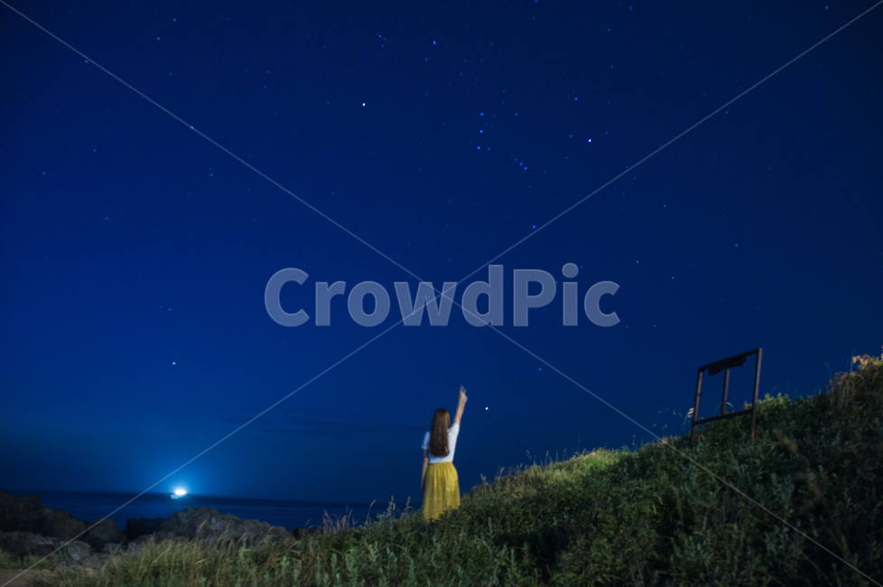 nature,자연,outdoors,옥외,astronomy,천문학,night,밤,outerspace,대기권밖,space,starrysky,universe,우주,여자,woman,대한민국,korea,busan,부산,밤하늘,nightsky,별,star