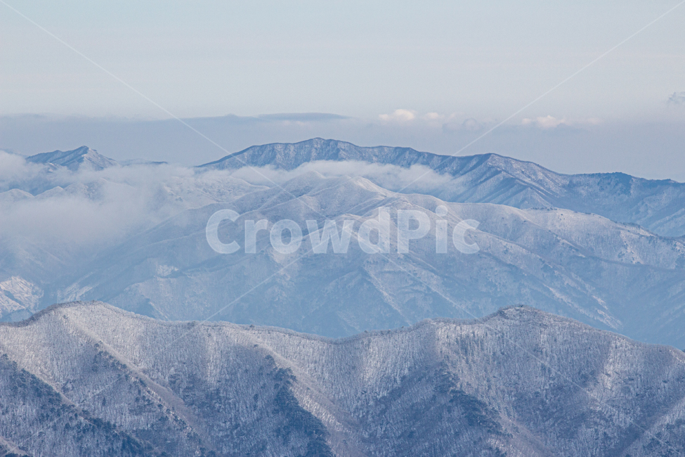 mountainrange,snow scene,heavy snow,snow flower,winter,scenery,Deogyusan,Mountains,old trees,mountain,winter sea of clouds,winter mountain,snow mountain,jeonbuk,Sangrime,nature,mountain range,outdoors,Seolcheonbong,snow,Muju,winter scenery,Mujugun,sea of 